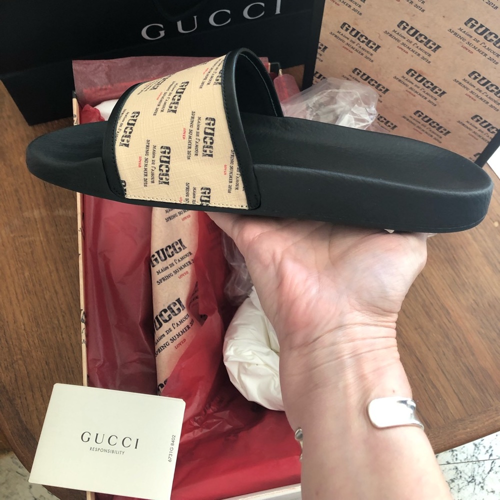 Authentic Limited Gucci Pursuit StampPrint Slides